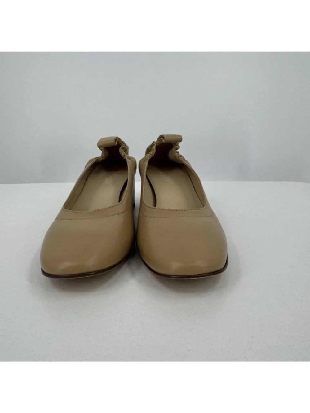 Everlane Italian Leather Day Heel Light Taupe 5 Women's Elastic Back Comfort